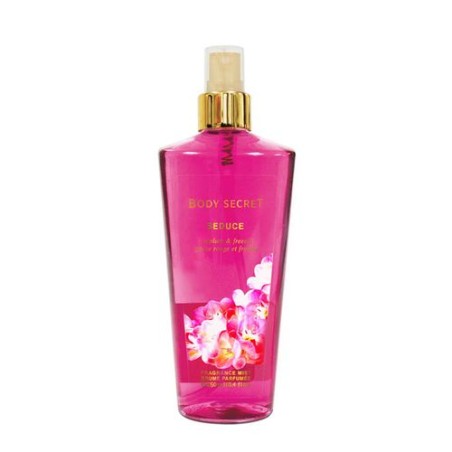 BODY SECRET Brume Parfumée Body Secret Seduce Love 225Ml - Prune Rouge Et Freesia