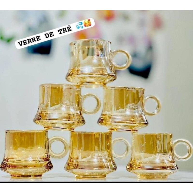 Ensemble 6 tasses de thé doré